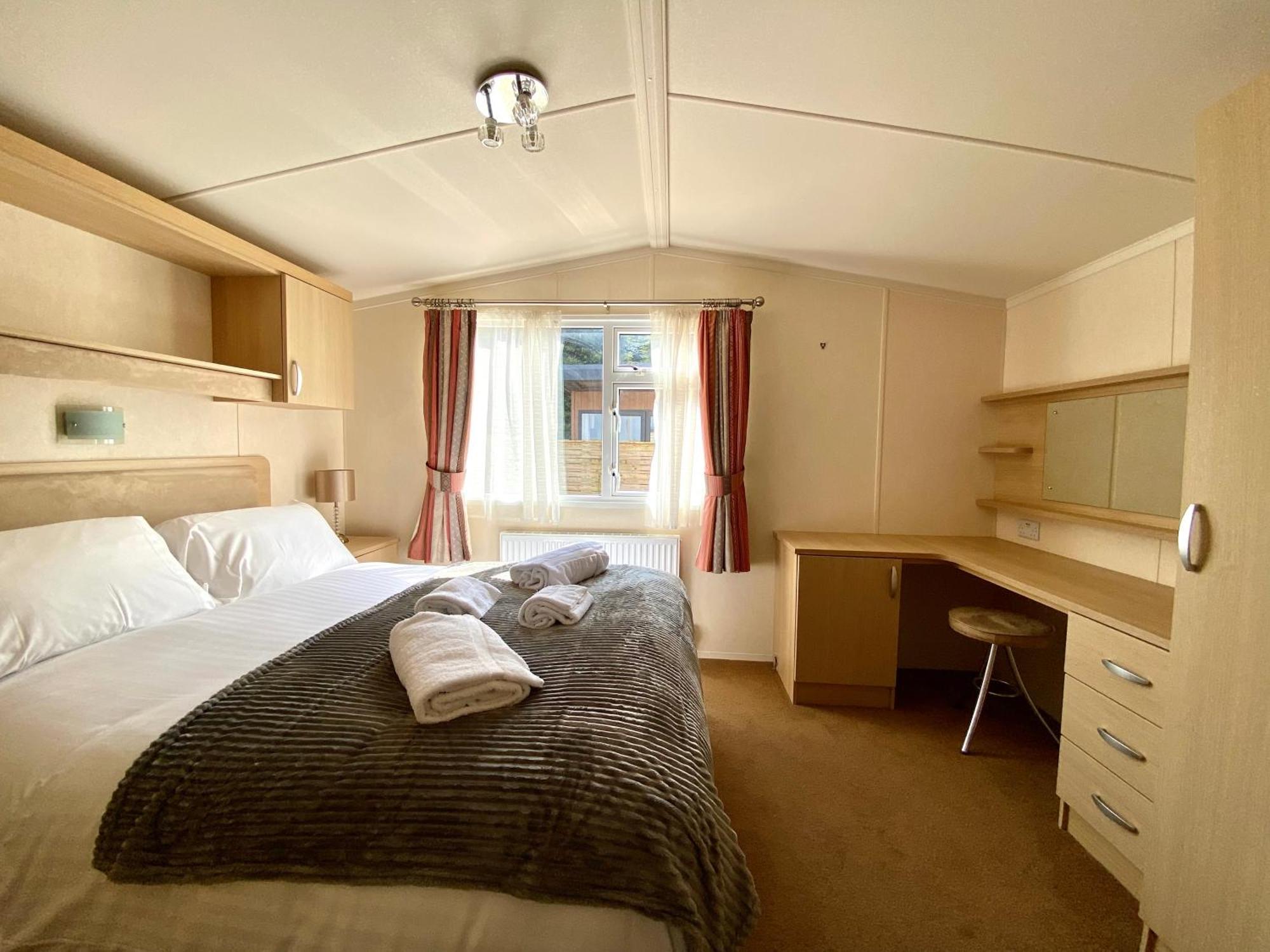 Elletson Park Wood Fired Hot Tubs, Caravans & Pods Pilling Esterno foto